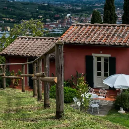 Collecchio - Tulipano Apartment *